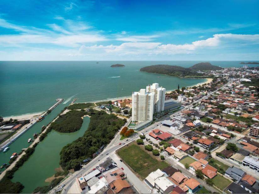 Lindo Apto Em Home Club Na Praia Alegre Penha  Luaran gambar